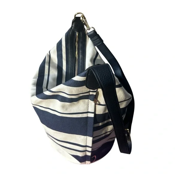 Bags | Striped Navy And White Womens Bag | Poshmark display picture 2